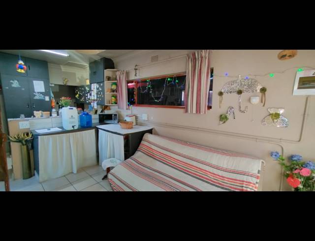 4 BEDROOM TOWNHOUSE FOR SALE IN DEL JUDOR